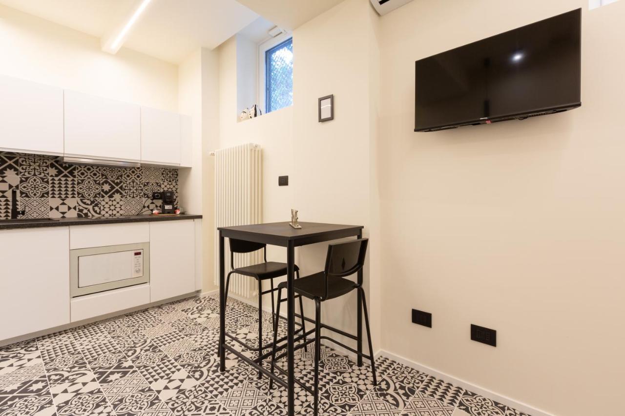 Pay60 -Crescenzago- Luxury Yellow House Mediolan Zewnętrze zdjęcie
